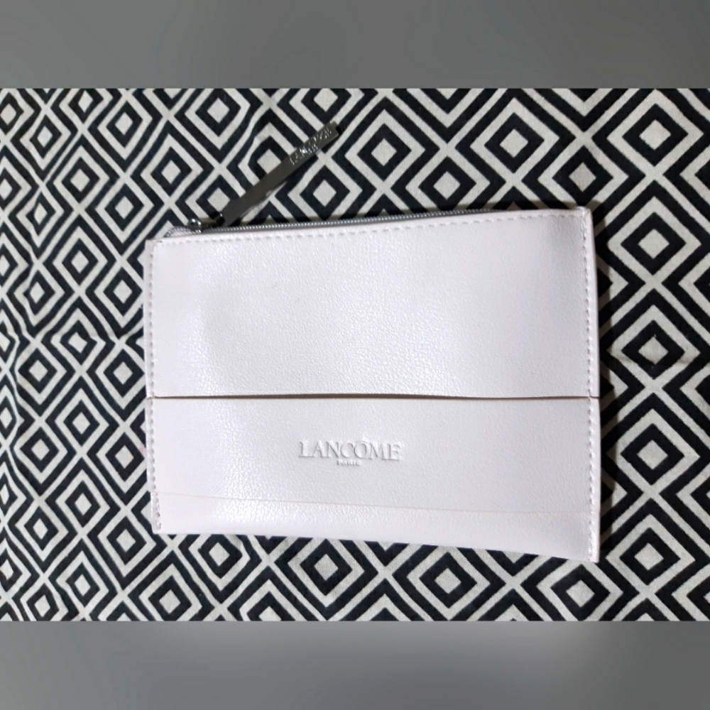 LANCOME Pouch (BRAND NEW) - Picture 5 of 12